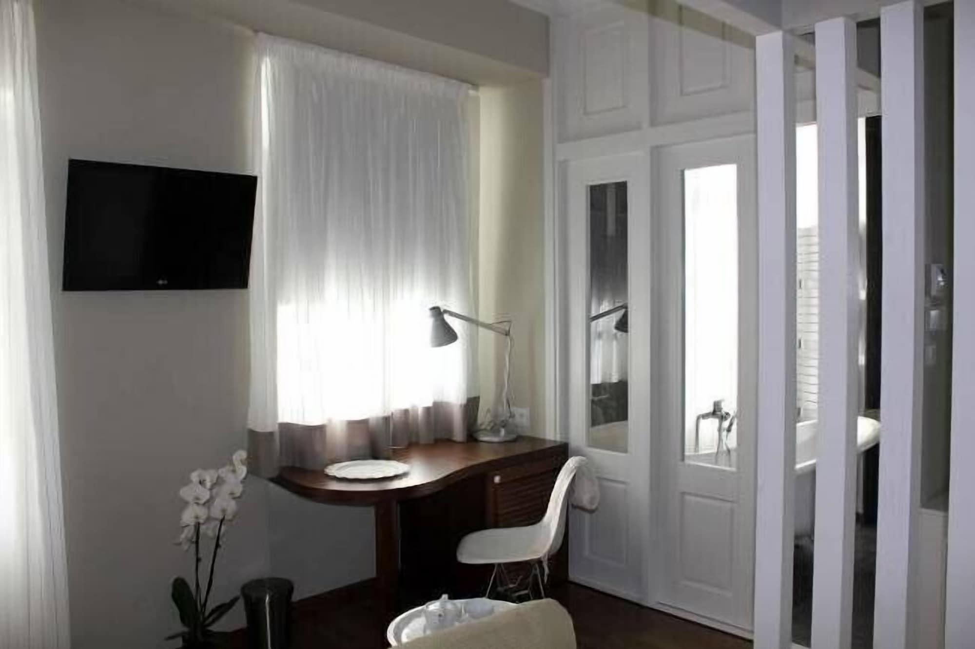 Hotel Metropolis Joánina Kültér fotó